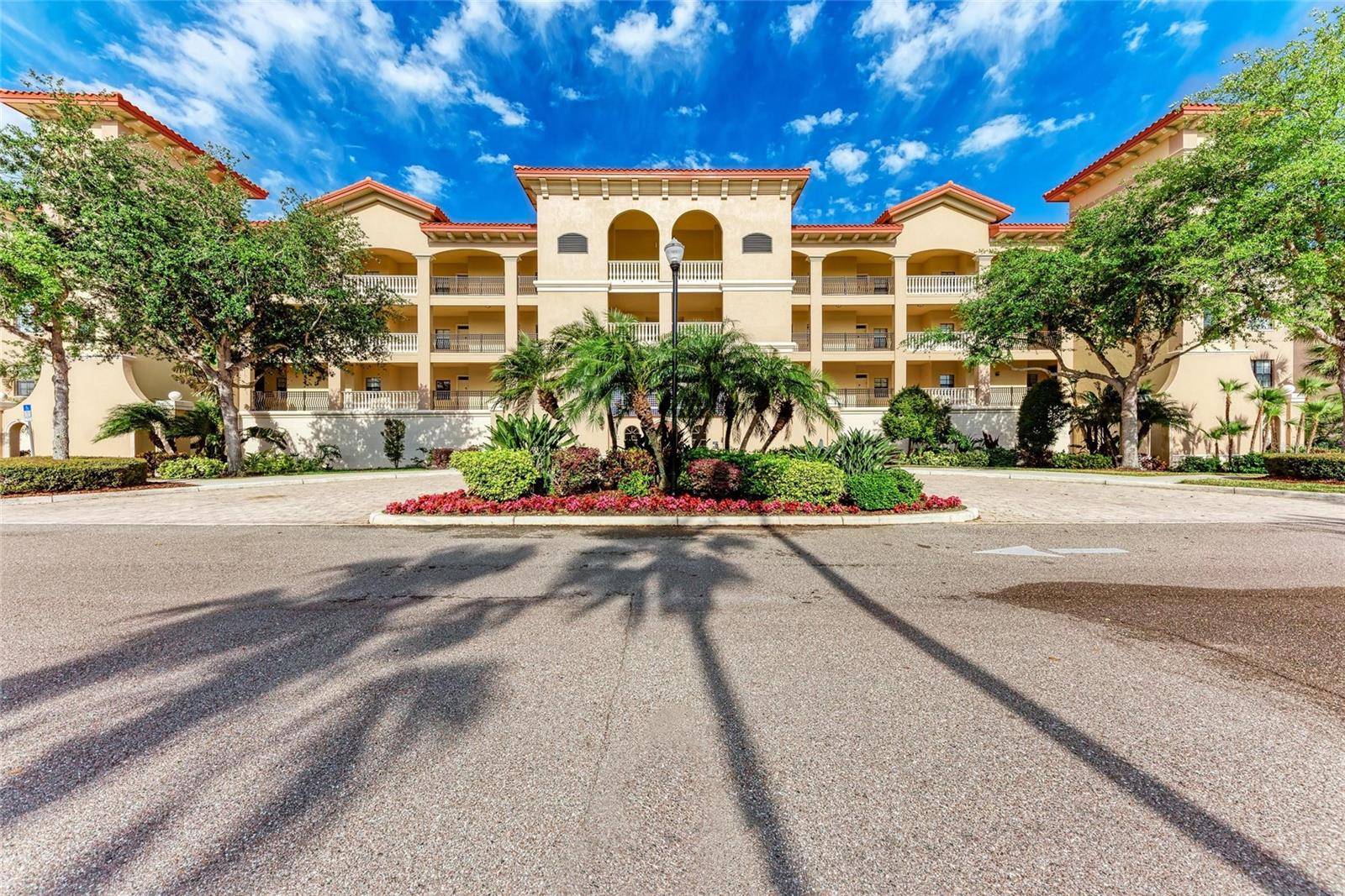 Lakewood Ranch, FL 34202,7710 LAKE VISTA CT #407