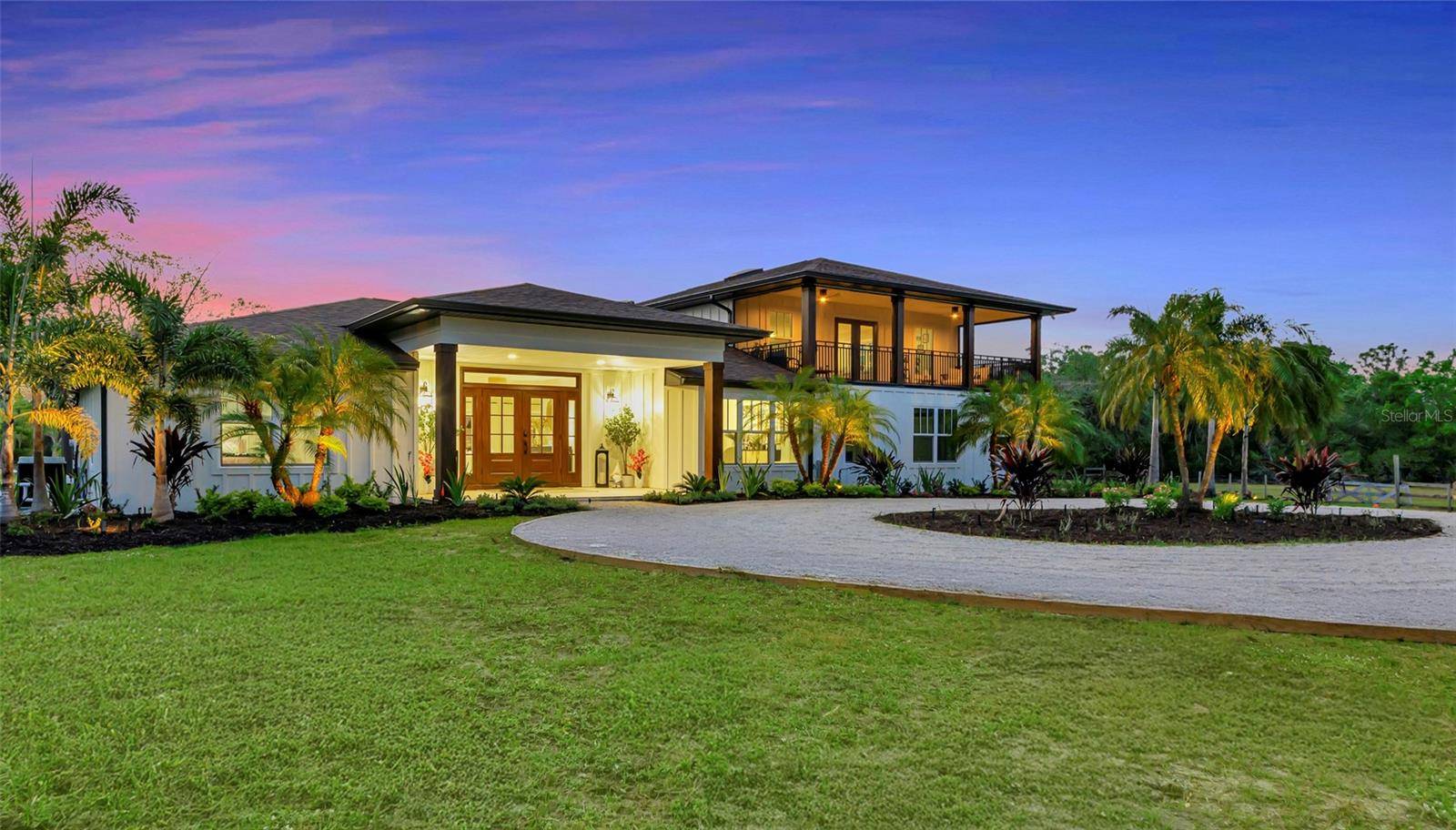 Sarasota, FL 34240,1208 OAK HAMMOCK RD