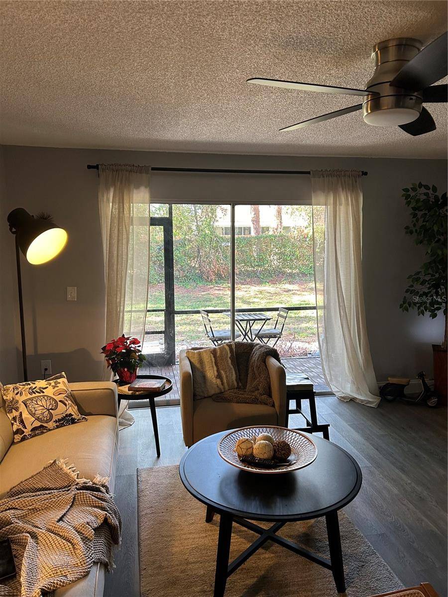 Sarasota, FL 34237,2601 PINE LAKE TER #B