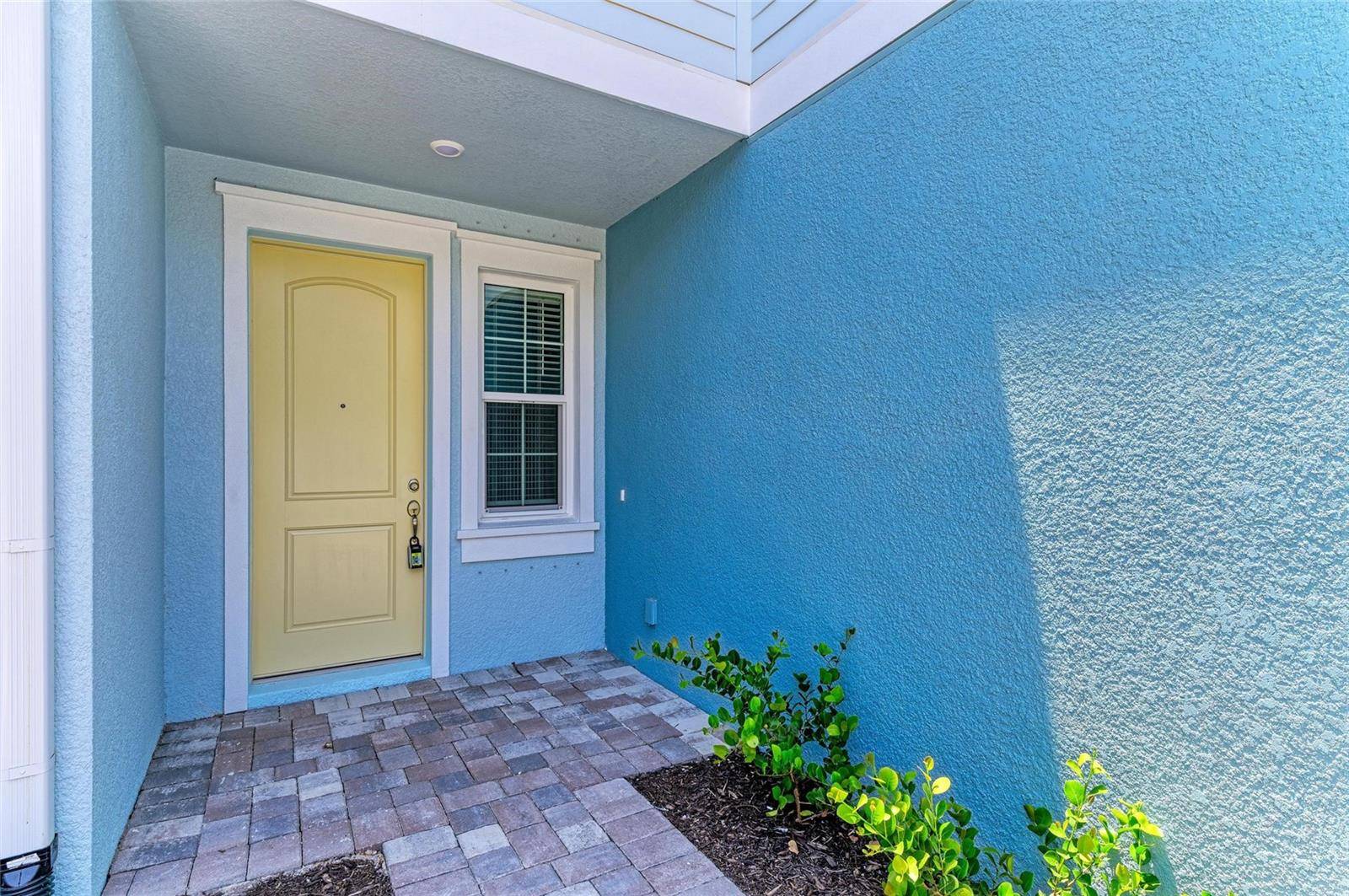 Sarasota, FL 34243,305 VIA TUSCANY AVE