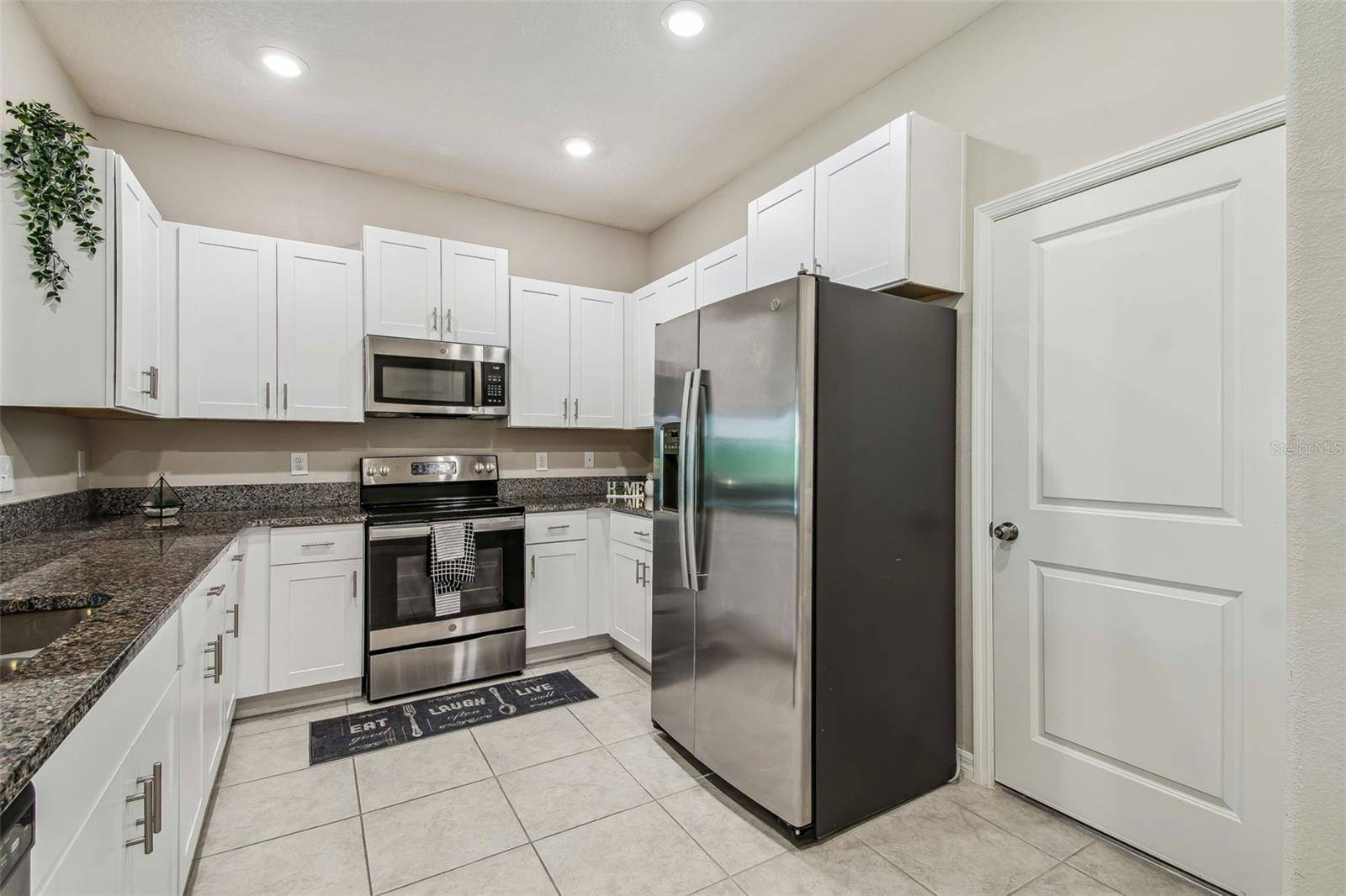Ruskin, FL 33570,633 ROYAL EMPRESS DR