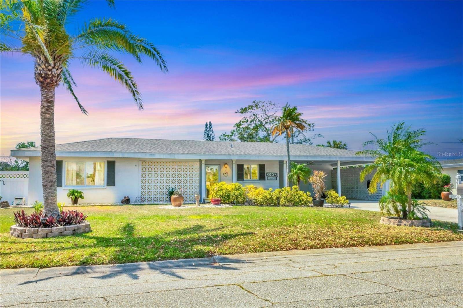 Sarasota, FL 34239,3402 KEY AVE