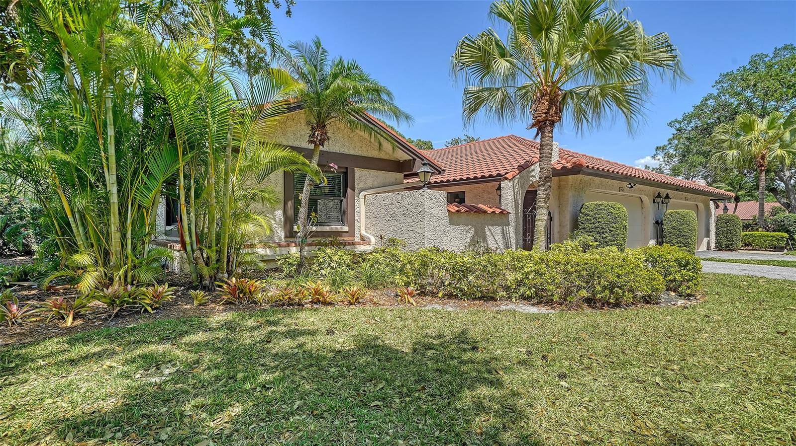 Sarasota, FL 34243,5458 GOLF POINTE DR