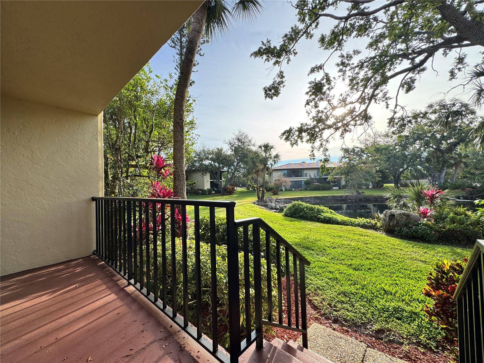 Bradenton, FL 34210,6466 SEAGULL DR #323