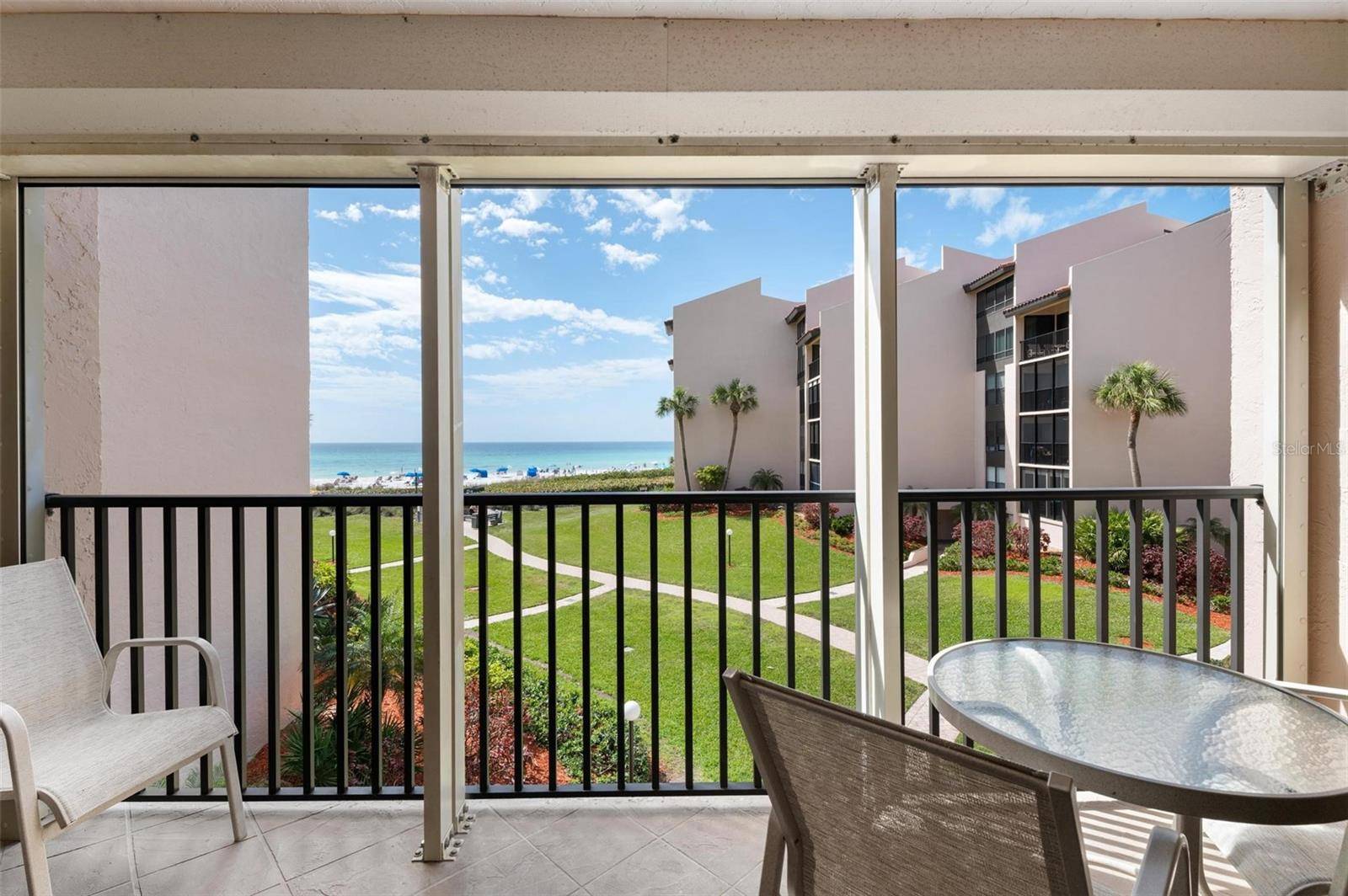Sarasota, FL 34242,6480 MIDNIGHT PASS RD #315