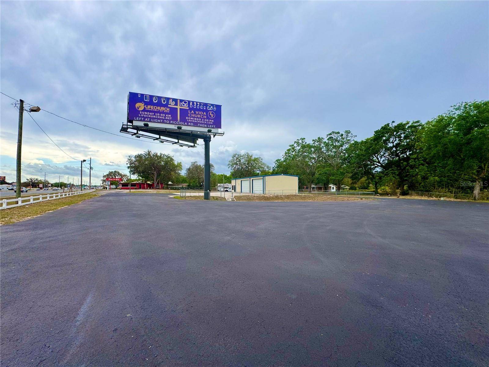 Fruitland Park, FL 34731,3150 U.S. HIGHWAY 441/27 HWY