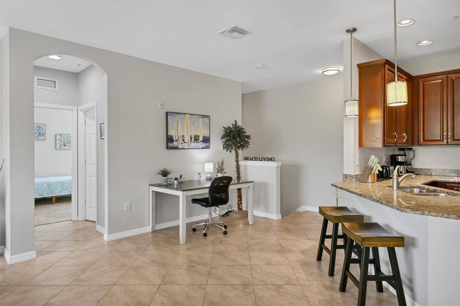 Osprey, FL 34229,4236 EXPEDITION WAY #106