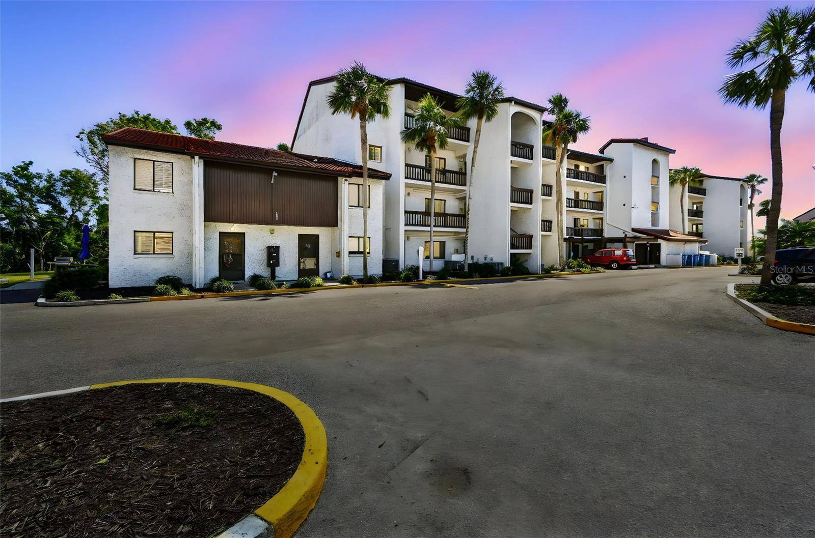 Sarasota, FL 34231,1624 STICKNEY POINT RD #24-206