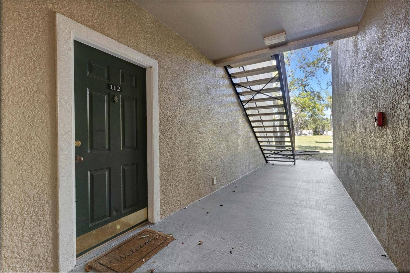 Sarasota, FL 34238,5122 NORTHRIDGE RD #112