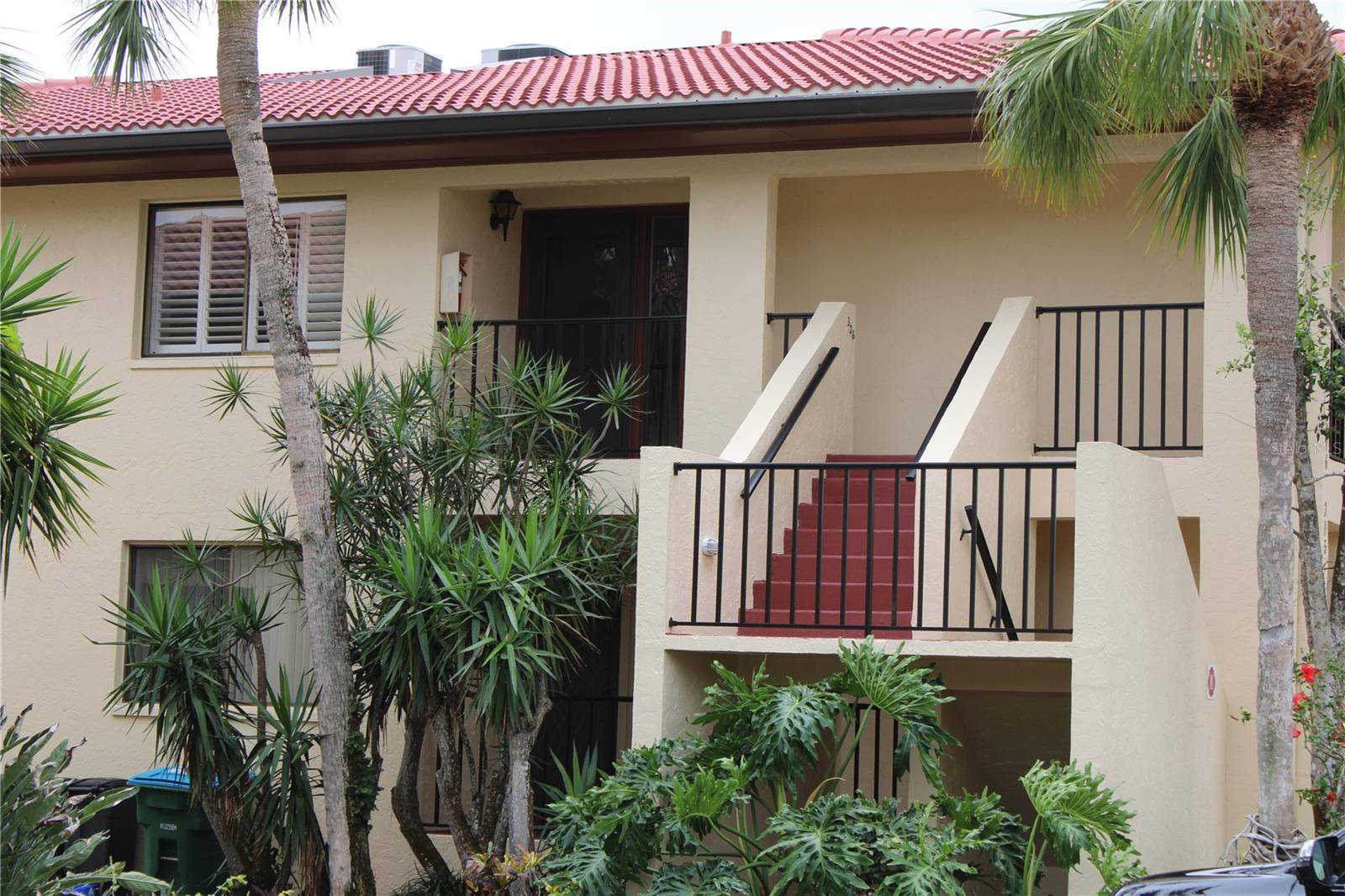 Bradenton, FL 34210,6472 SEAGULL DR #306