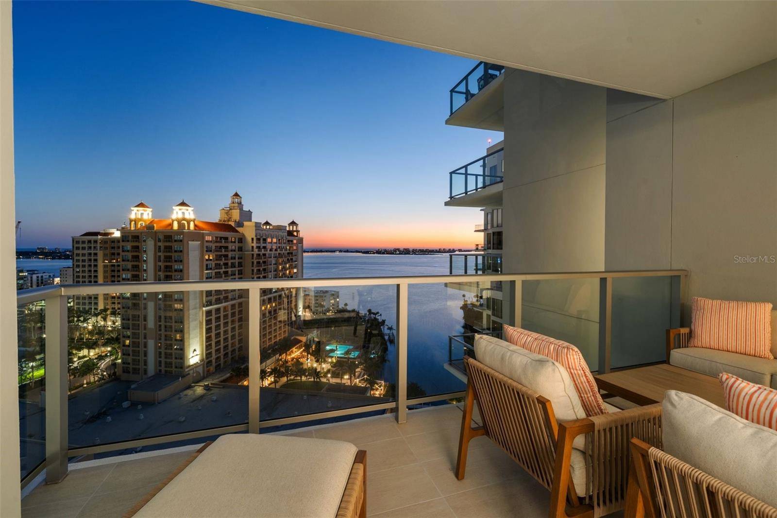 Sarasota, FL 34236,301 QUAY COMMONS #1610
