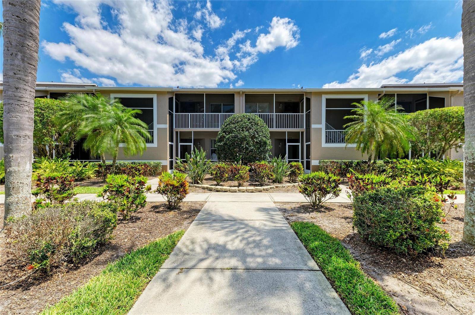 Sarasota, FL 34241,5320 HYLAND HILLS AVE #2214