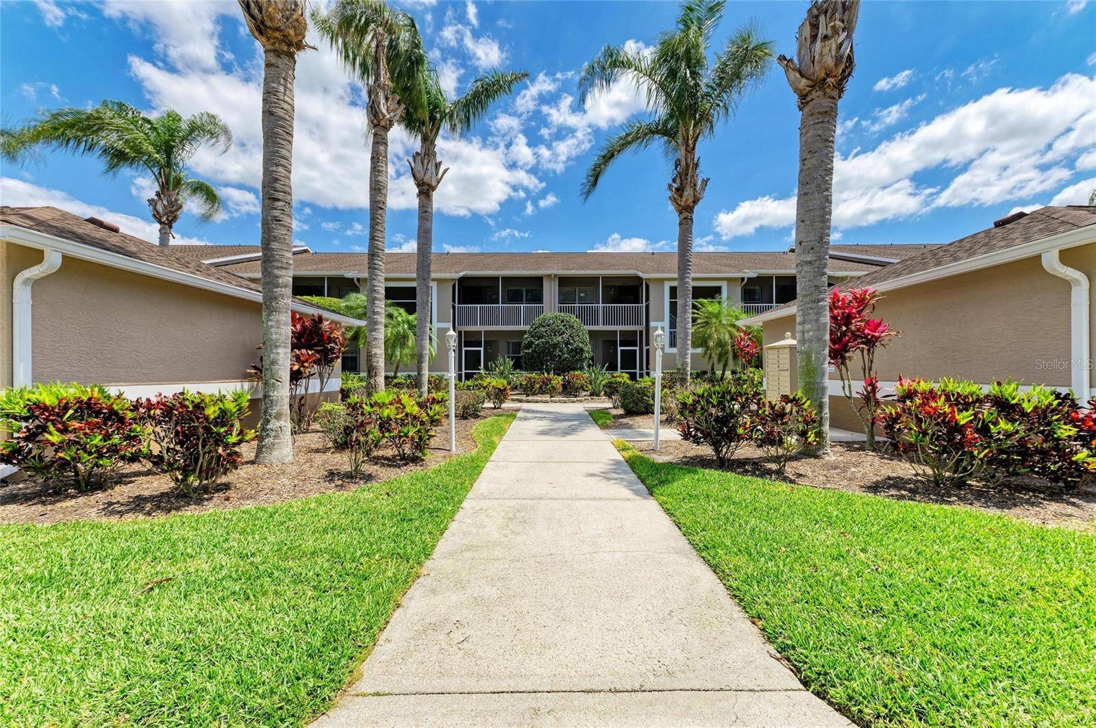 Sarasota, FL 34241,5320 HYLAND HILLS AVE #2214