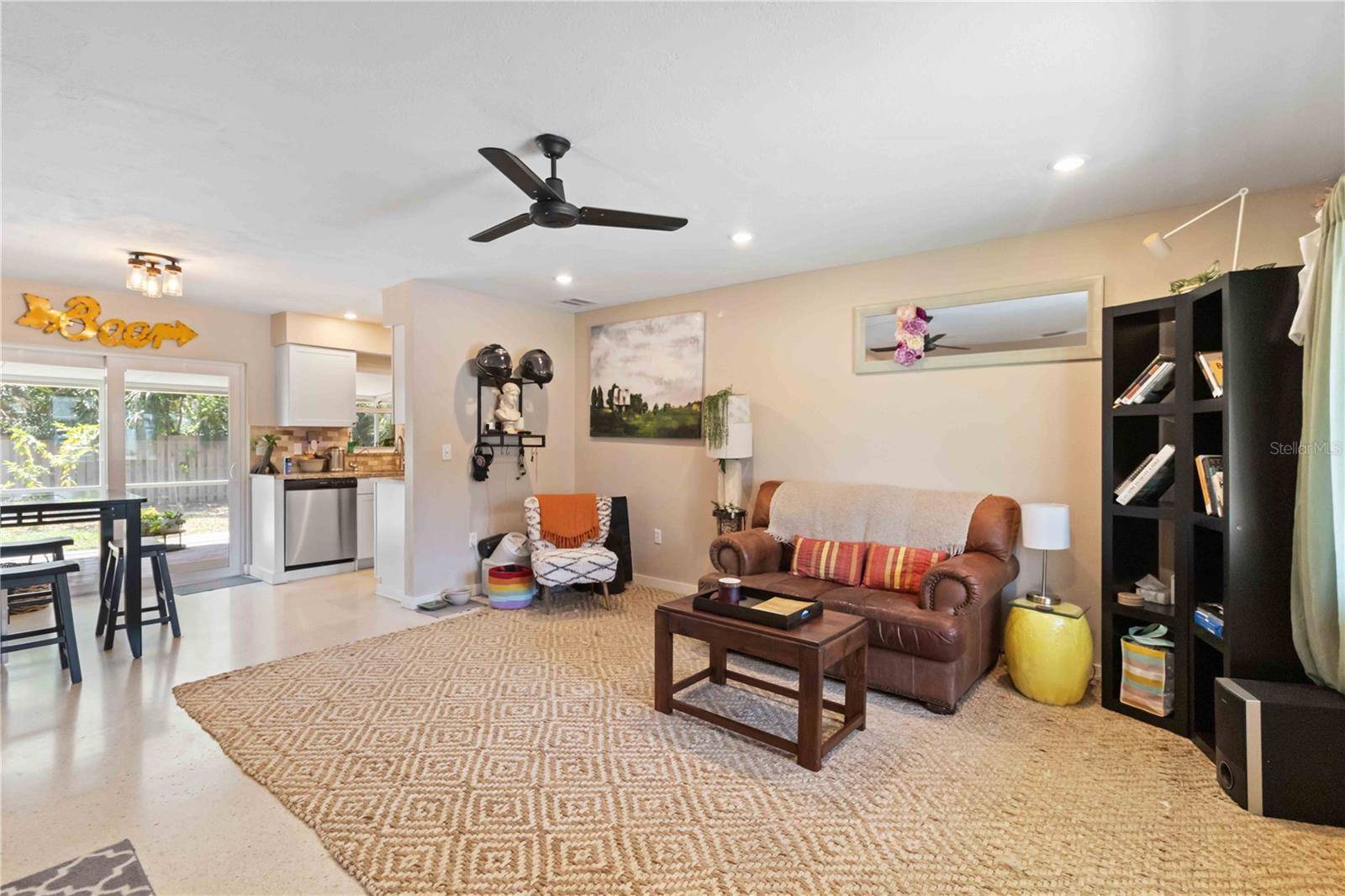 Sarasota, FL 34231,2922 WILLIAMSBURG ST