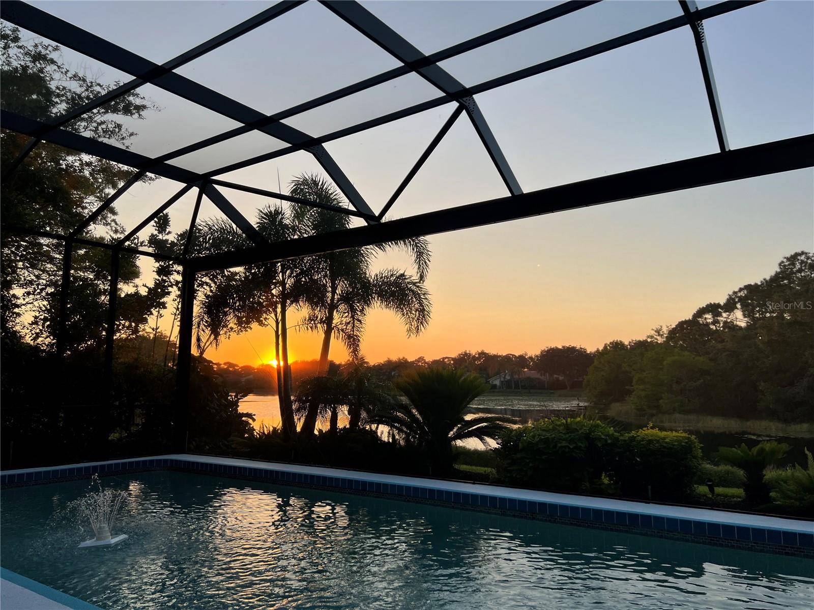 Sarasota, FL 34238,8687 WOODBRIAR DR
