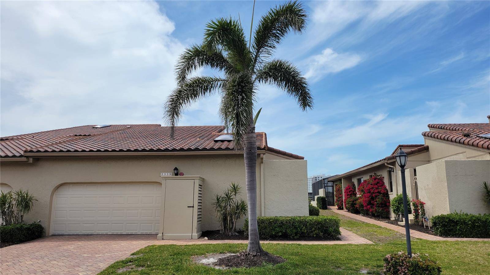 Longboat Key, FL 34228,2339 HARBOUR OAKS DR