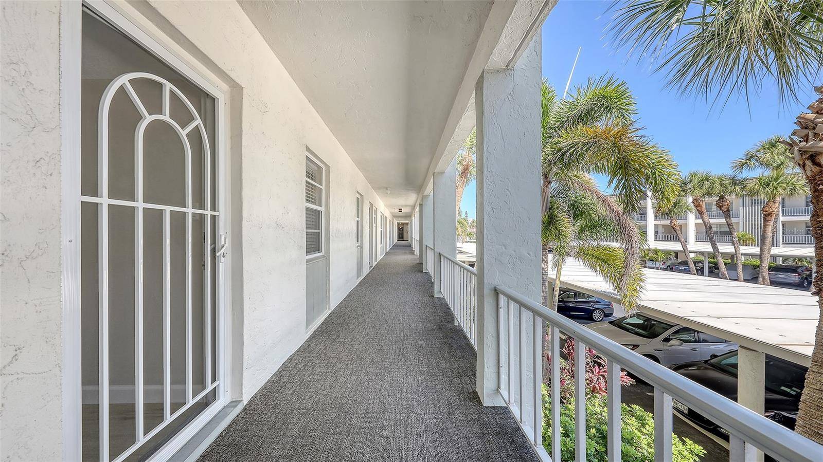 Longboat Key, FL 34228,4380 EXETER DR #H202
