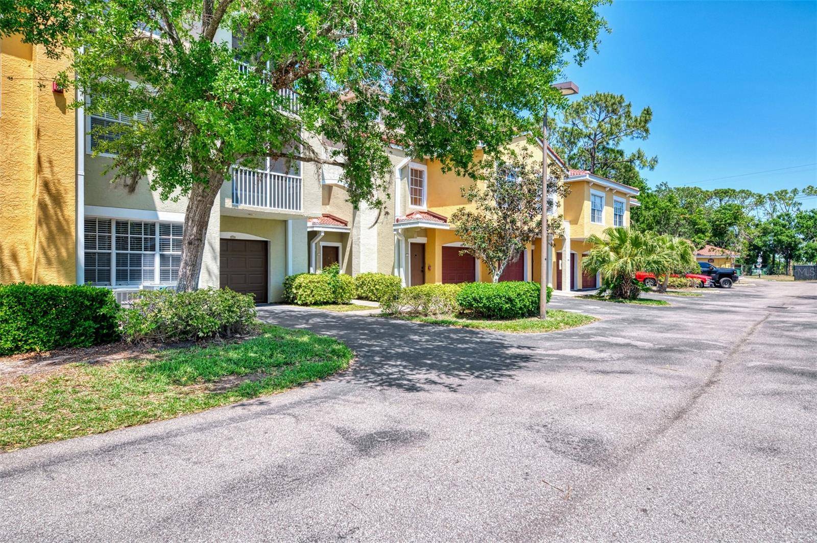 Sarasota, FL 34235,5655 BENTGRASS DR #9-112