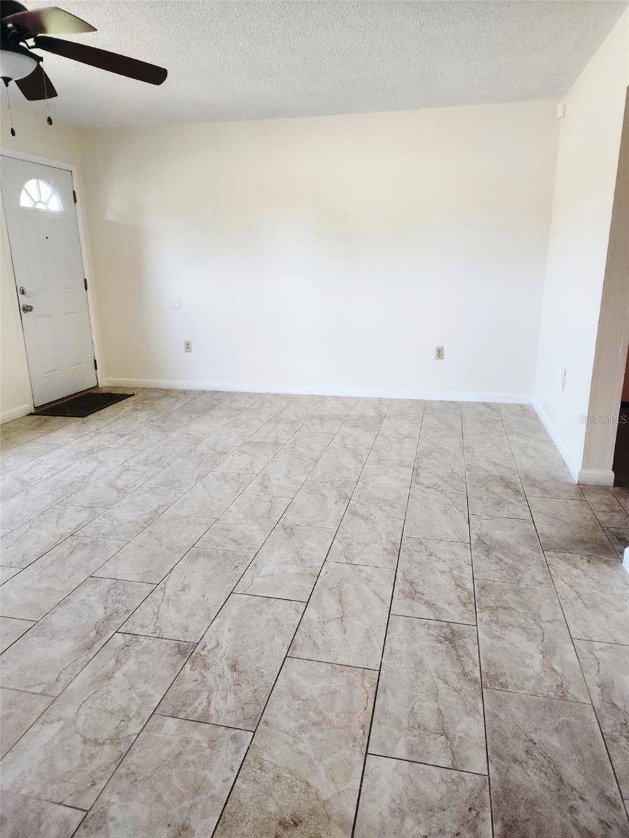 Sarasota, FL 34232,4058 GATEWOOD DR