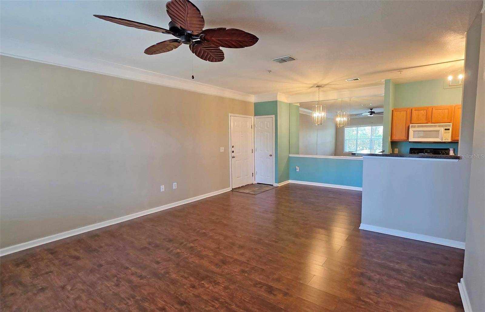 Bradenton, FL 34210,4802 51ST ST W #2003