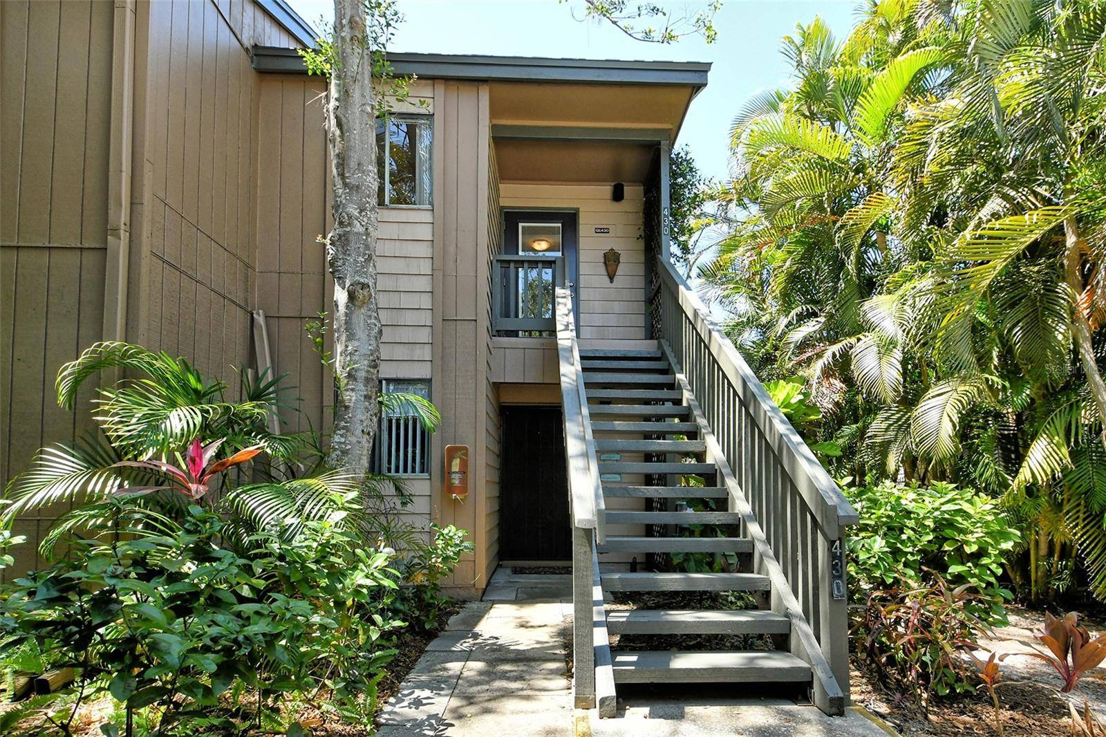 Sarasota, FL 34231,1720 GLENHOUSE DR #GL430