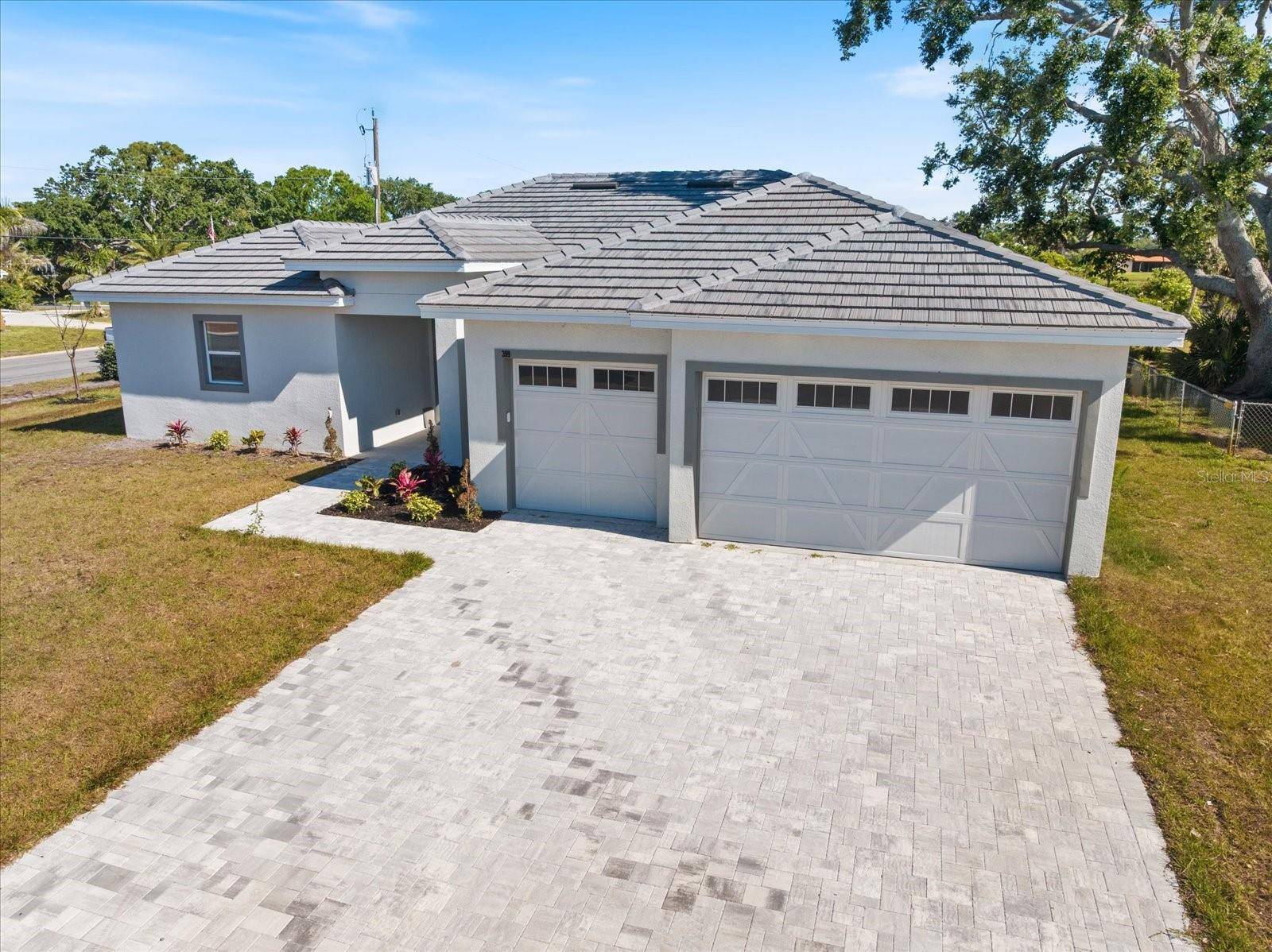Nokomis, FL 34275,399 GIOVANNI DR