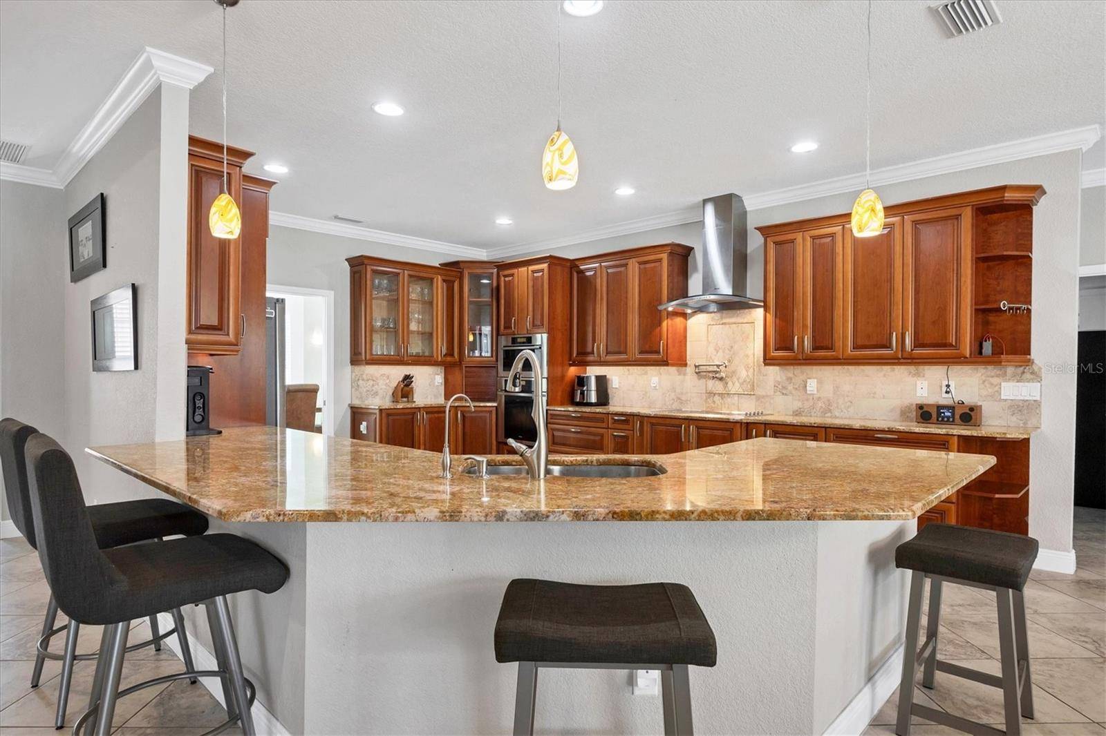 Sarasota, FL 34243,3905 TRENTWOOD PL
