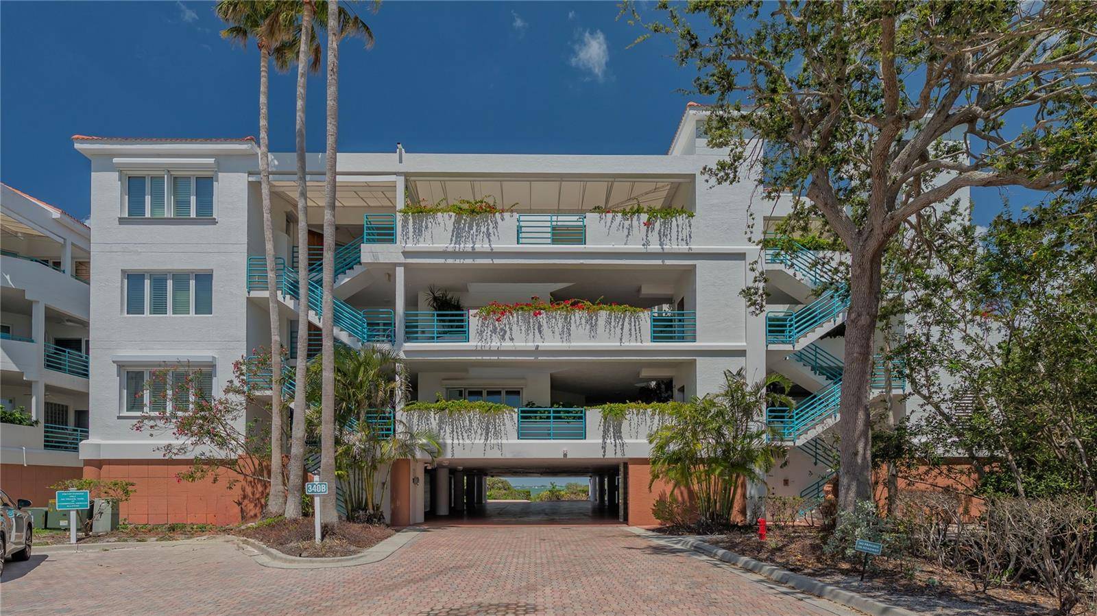 Longboat Key, FL 34228,340 GULF OF MEXICO DR #136