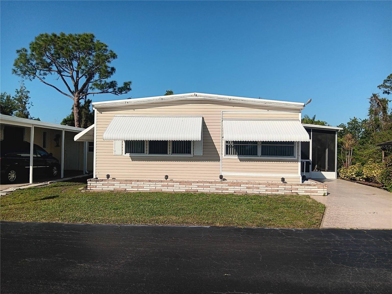 Osprey, FL 34229,320 TROPIC DR