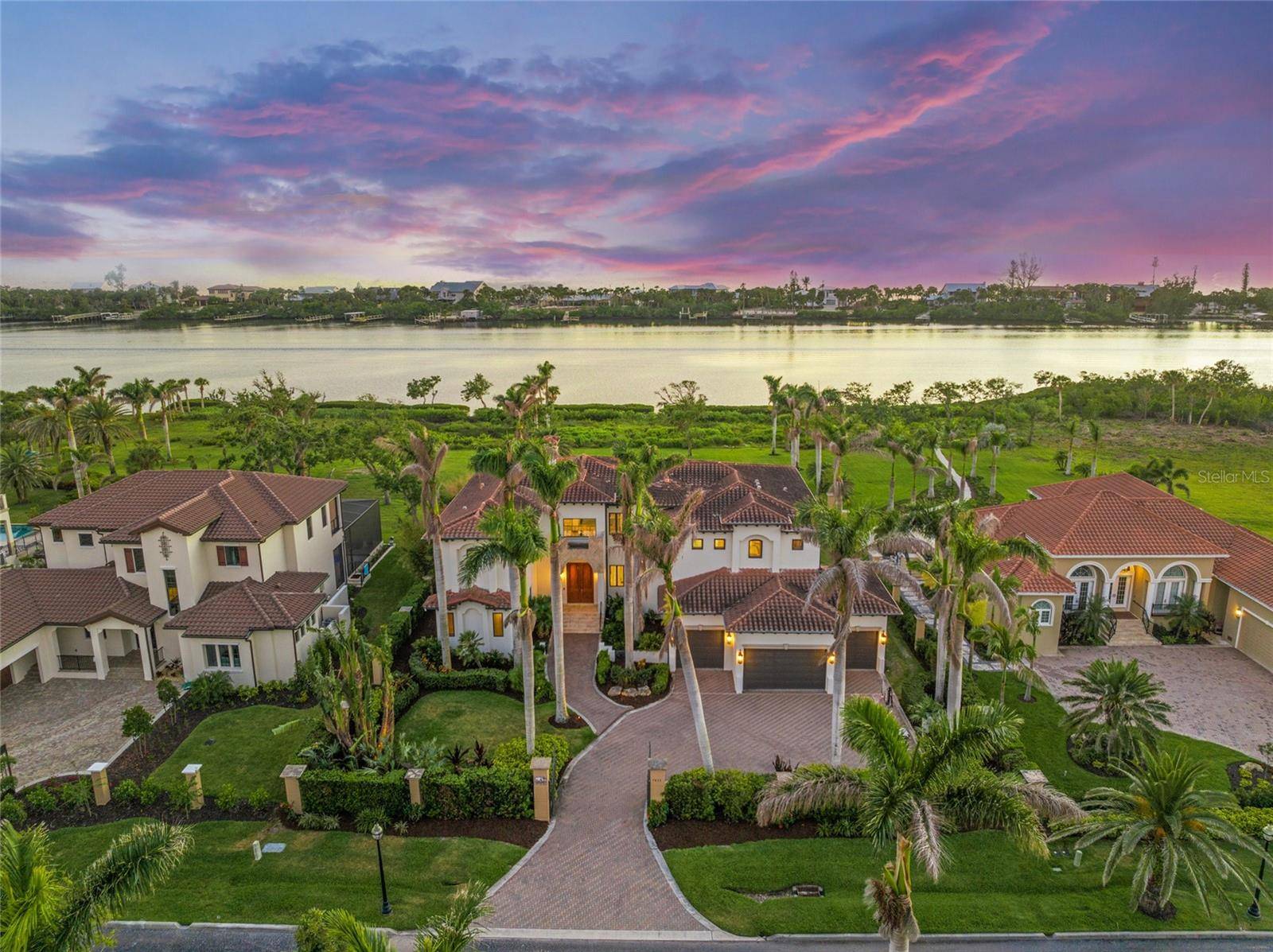 Venice, FL 34293,5830 JAMILA RIVER DR