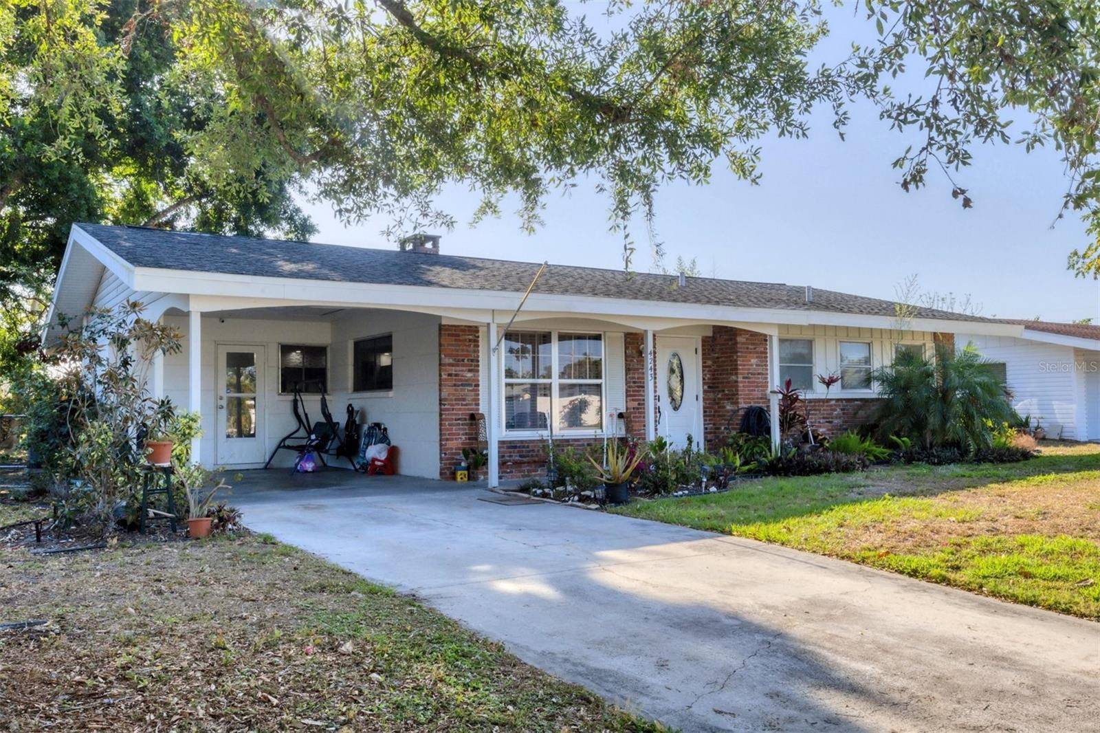 Sarasota, FL 34233,4243 MACEACHEN BLVD