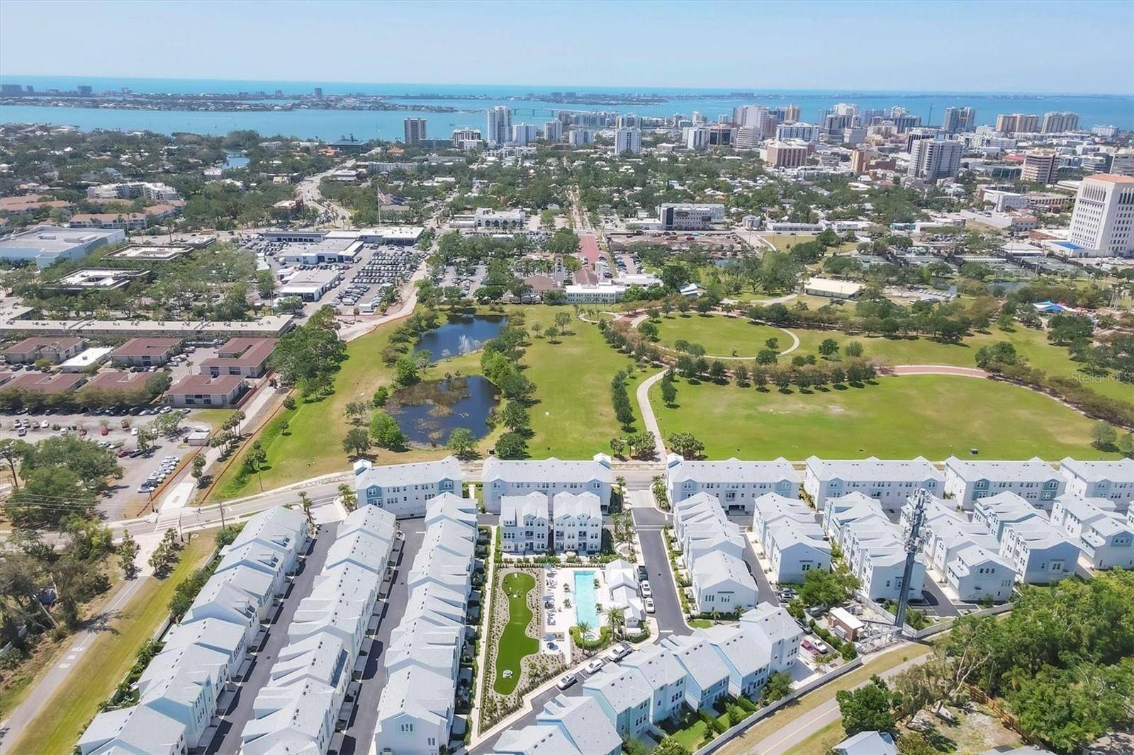 Sarasota, FL 34237,2340 LINDSTROM ST