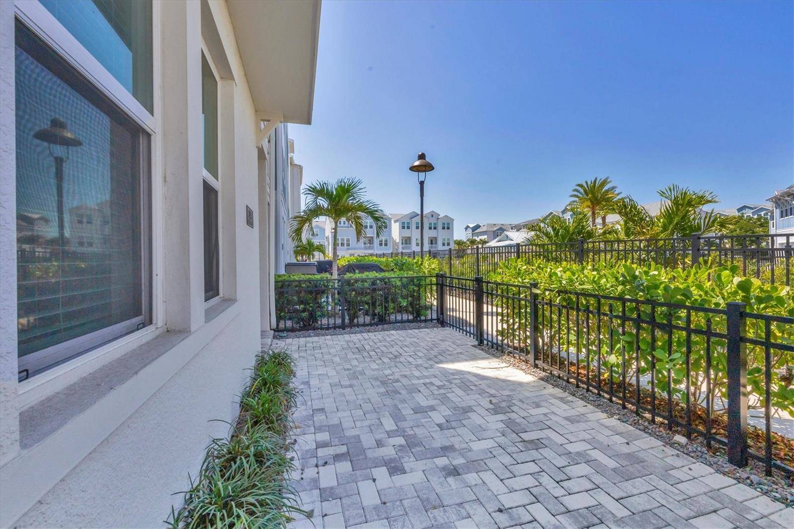 Sarasota, FL 34237,2340 LINDSTROM ST