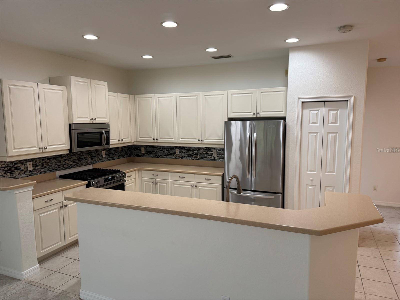 North Venice, FL 34275,257 MESTRE PL