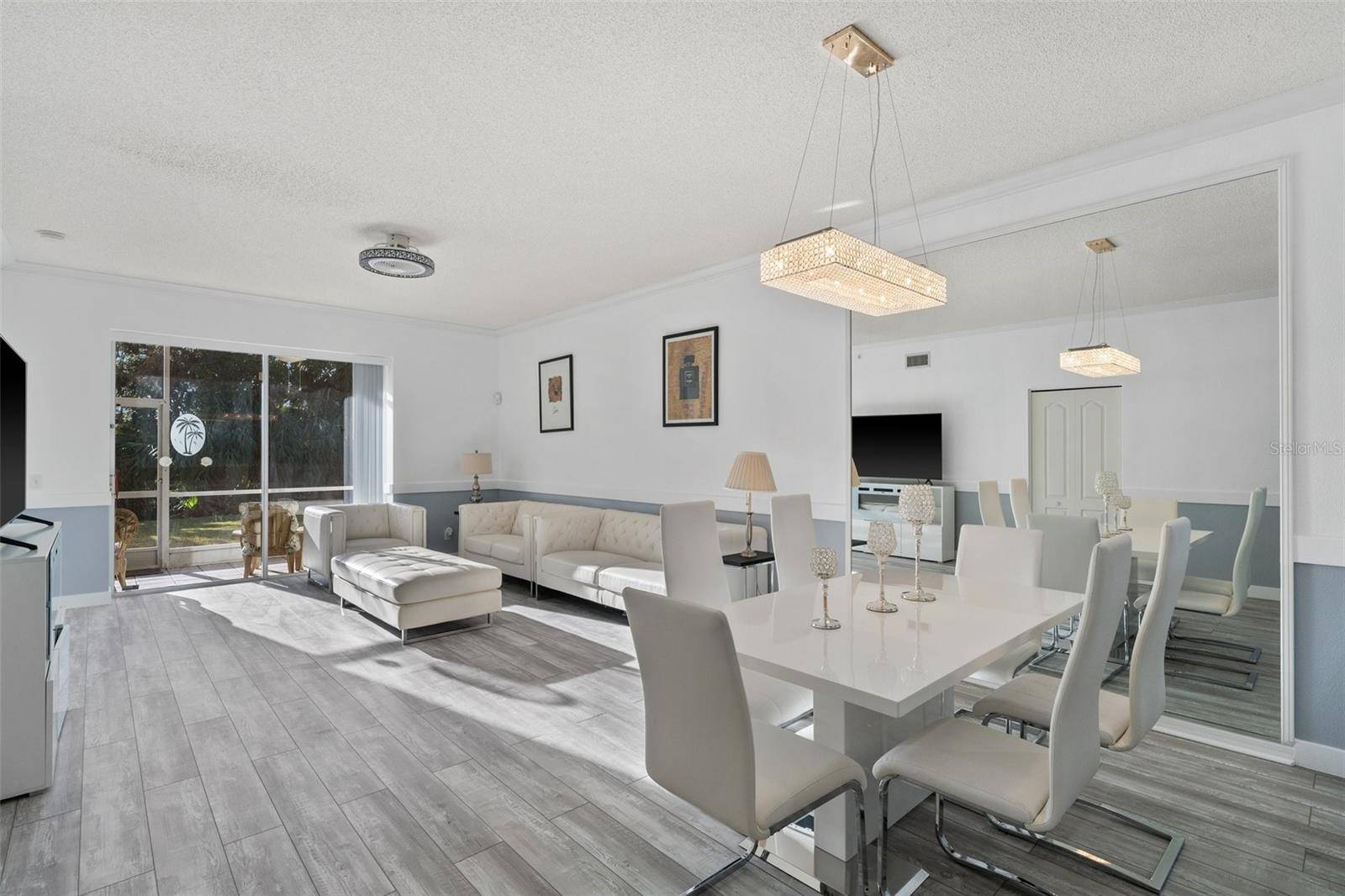 Sarasota, FL 34238,9611 CASTLE POINT DR #912