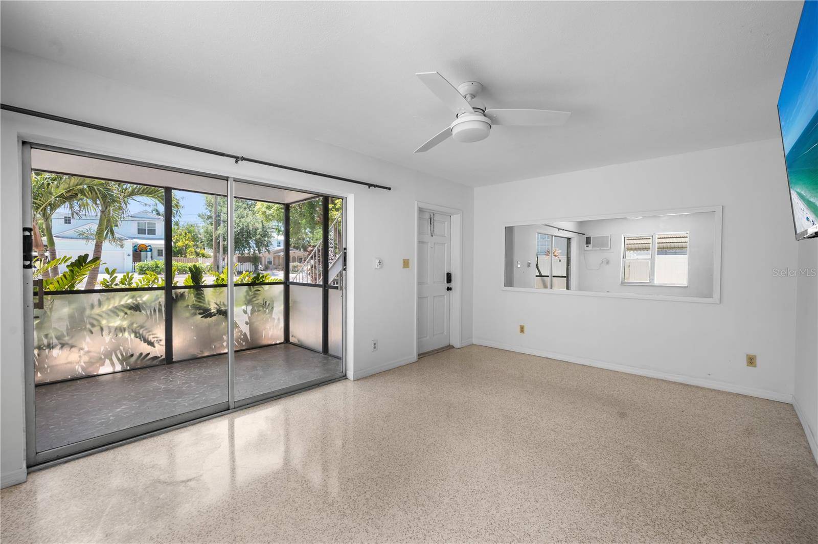 Sarasota, FL 34239,1739 SIESTA DR #2