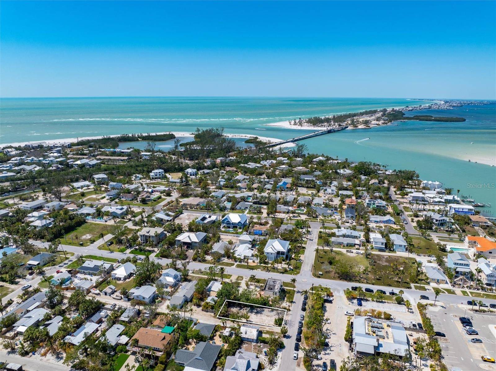 Longboat Key, FL 34228,6981 LOIS AVE