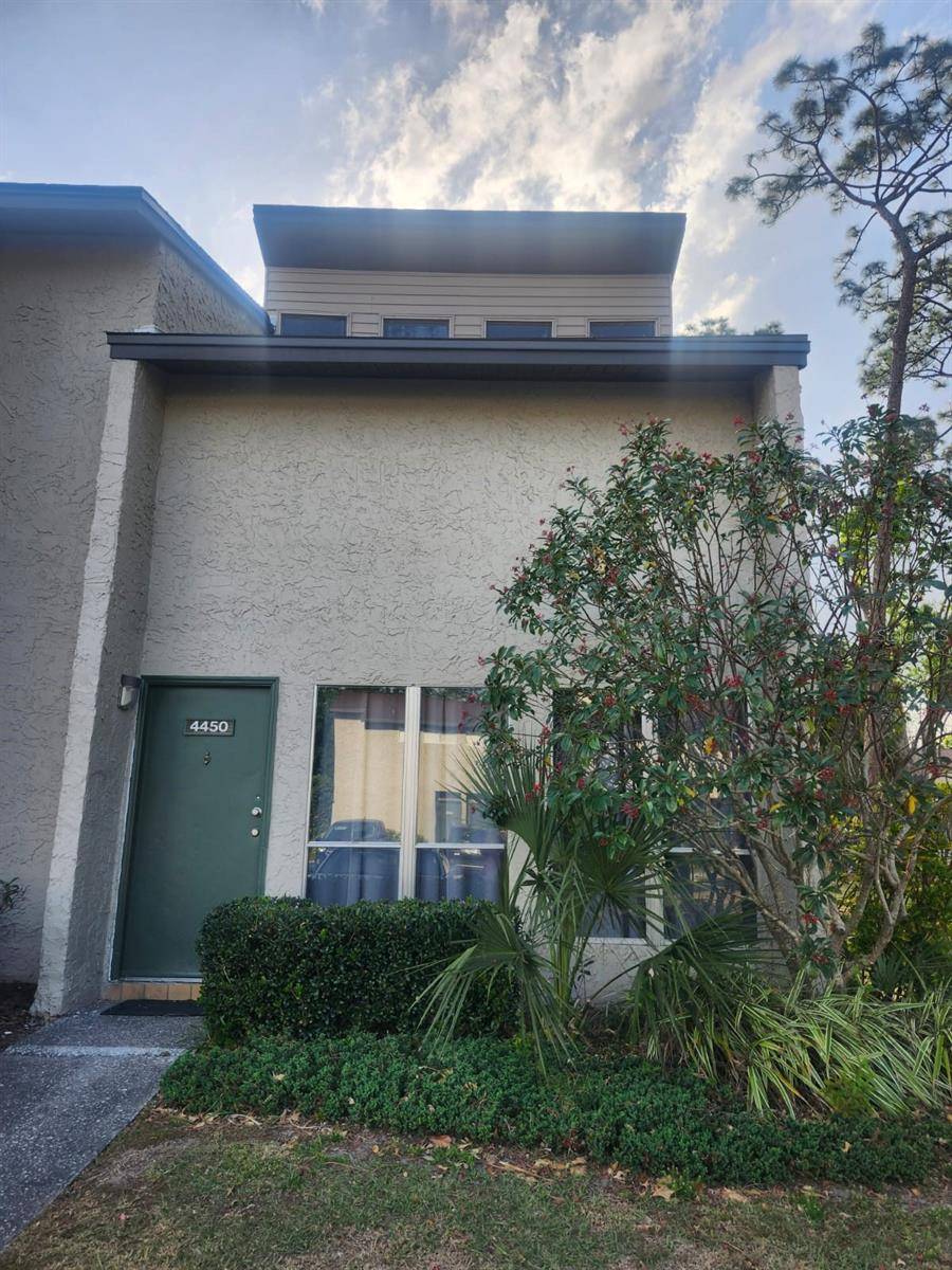 Sarasota, FL 34243,4450 RAYFIELD DR #D-3148