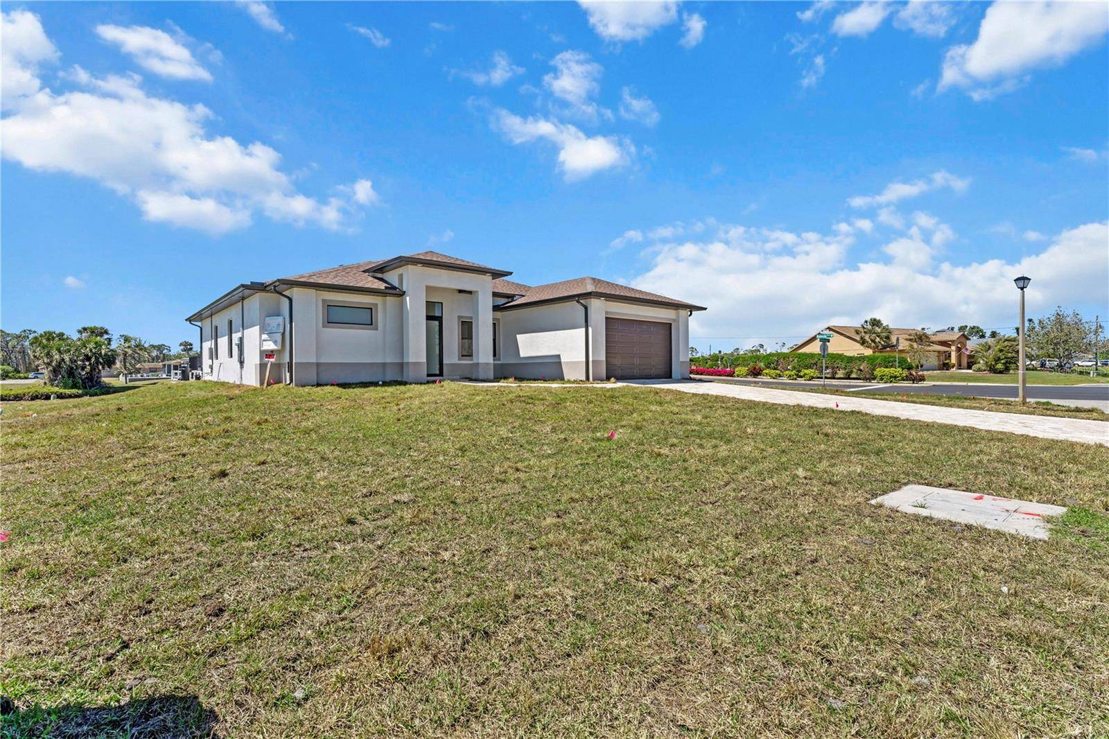 Rotonda West, FL 33947,197 ROTONDA CIR