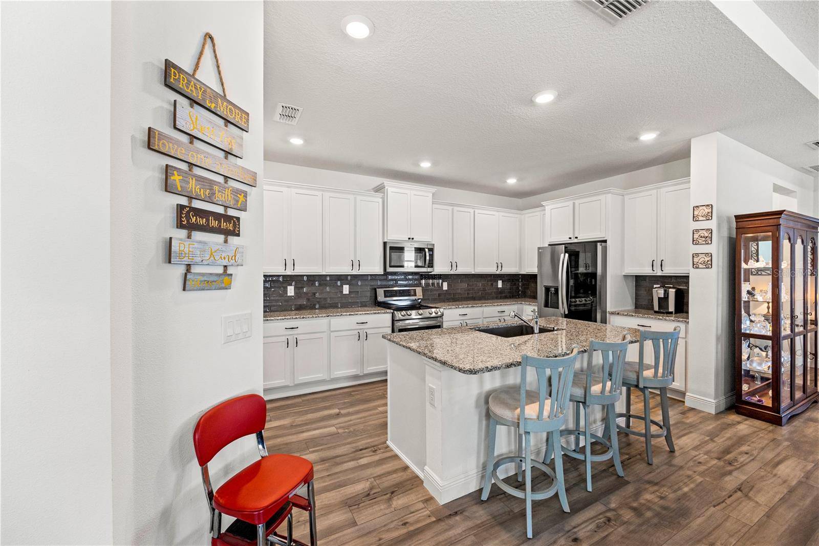 Sarasota, FL 34243,7322 34TH CT E