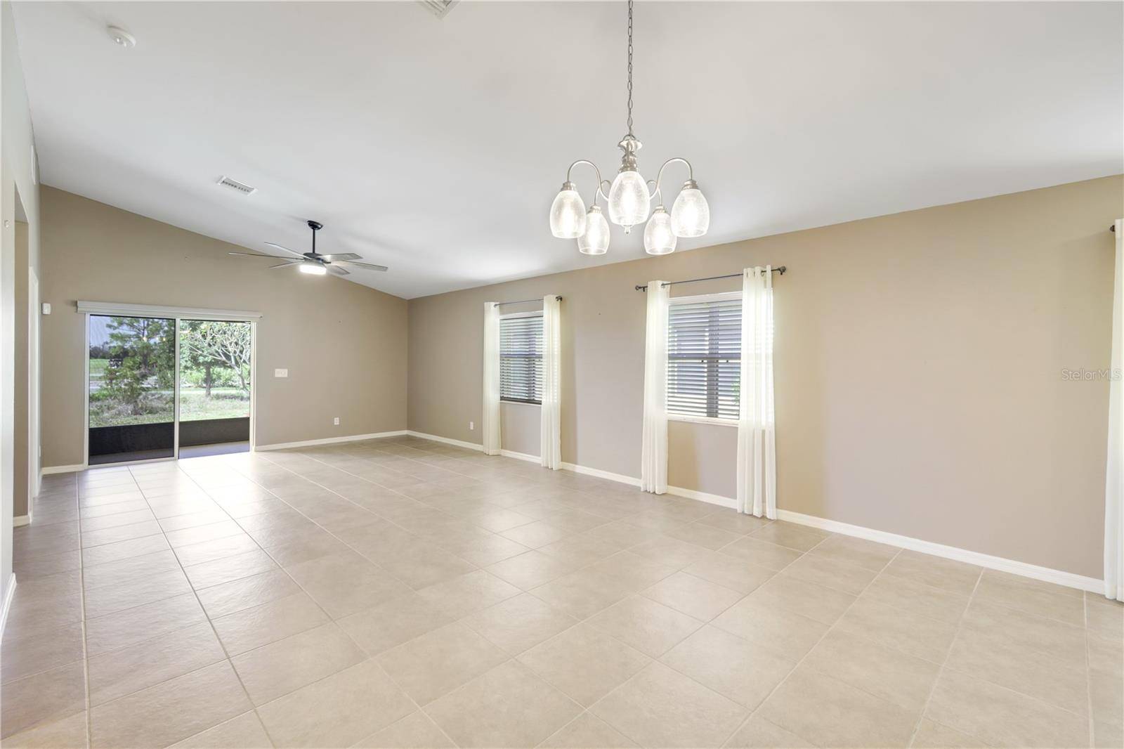 Lehigh Acres, FL 33936,9263 AEGEAN CIR