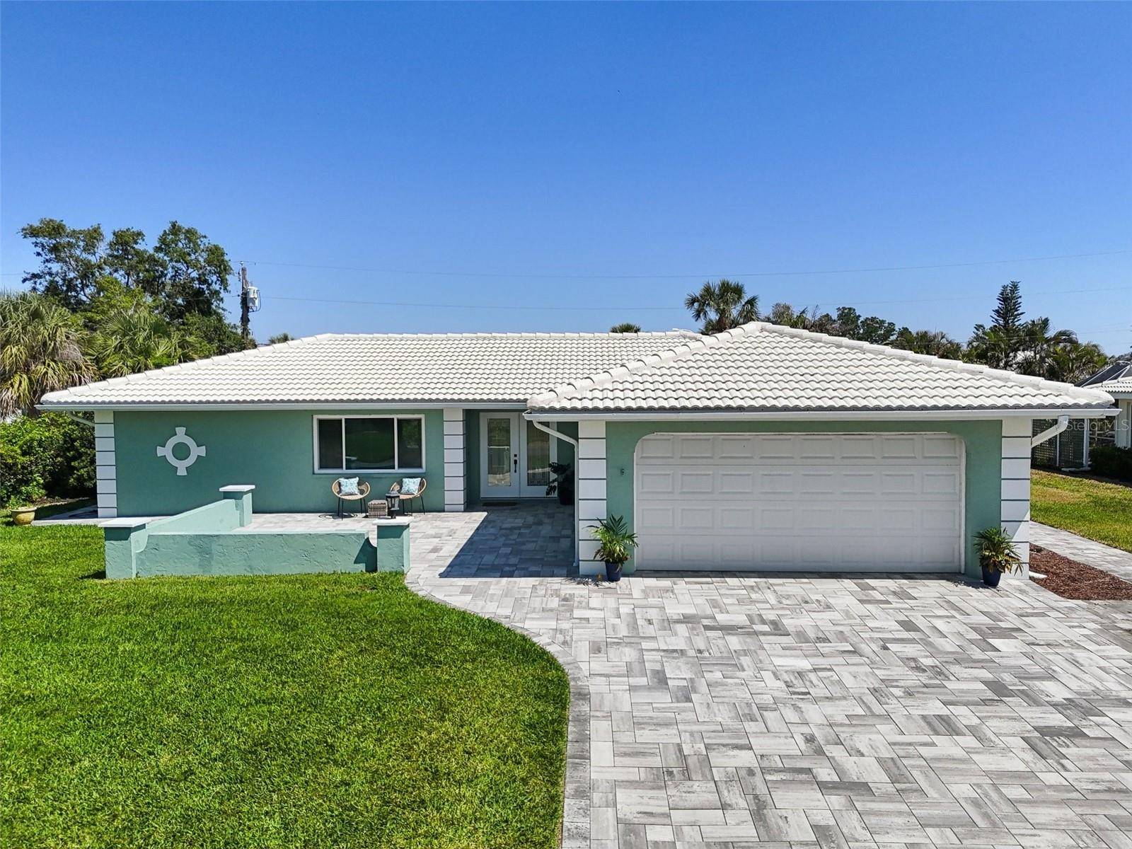 Nokomis, FL 34275,217 GIOTTO DR