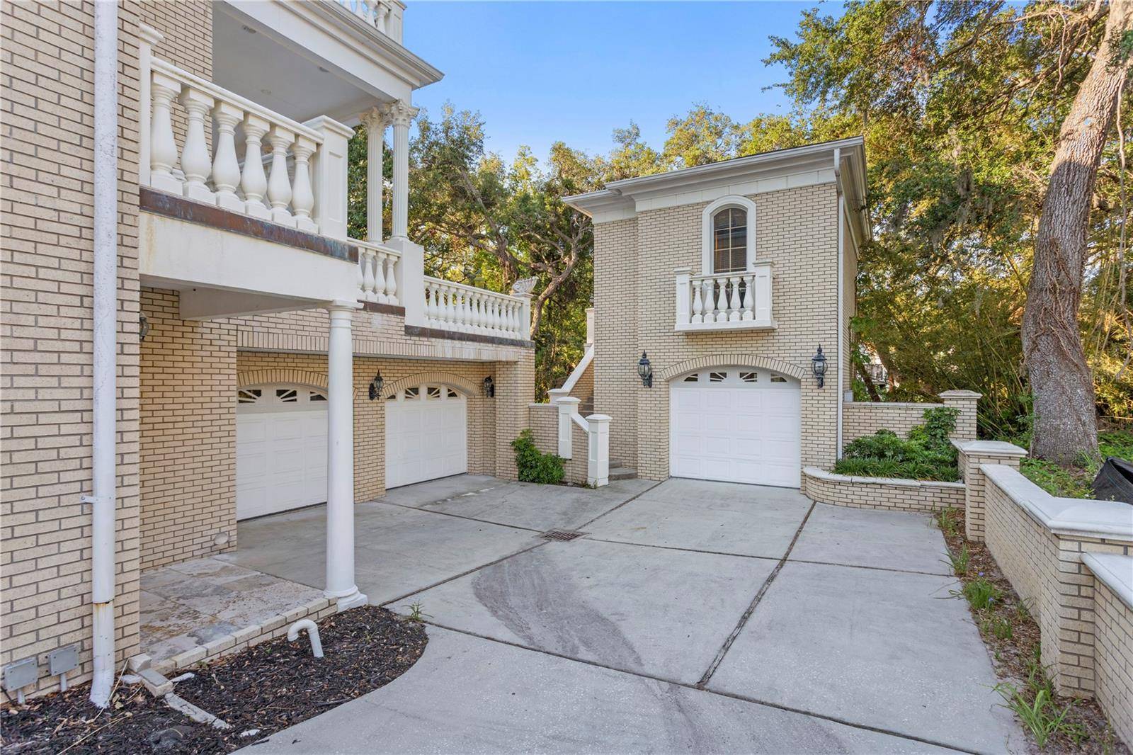Belleair, FL 33756,1577 ALEXANDER RD
