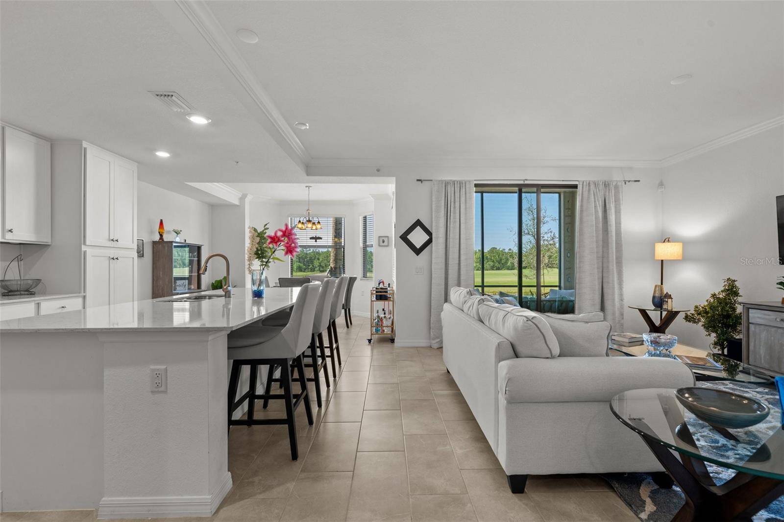 Bradenton, FL 34211,17902 GAWTHROP DR #107