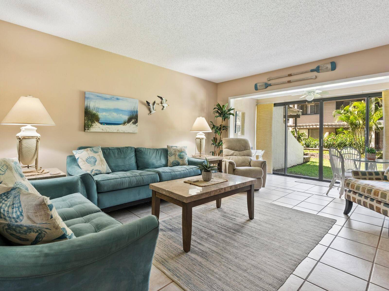 Sarasota, FL 34242,6204 MIDNIGHT PASS RD #102