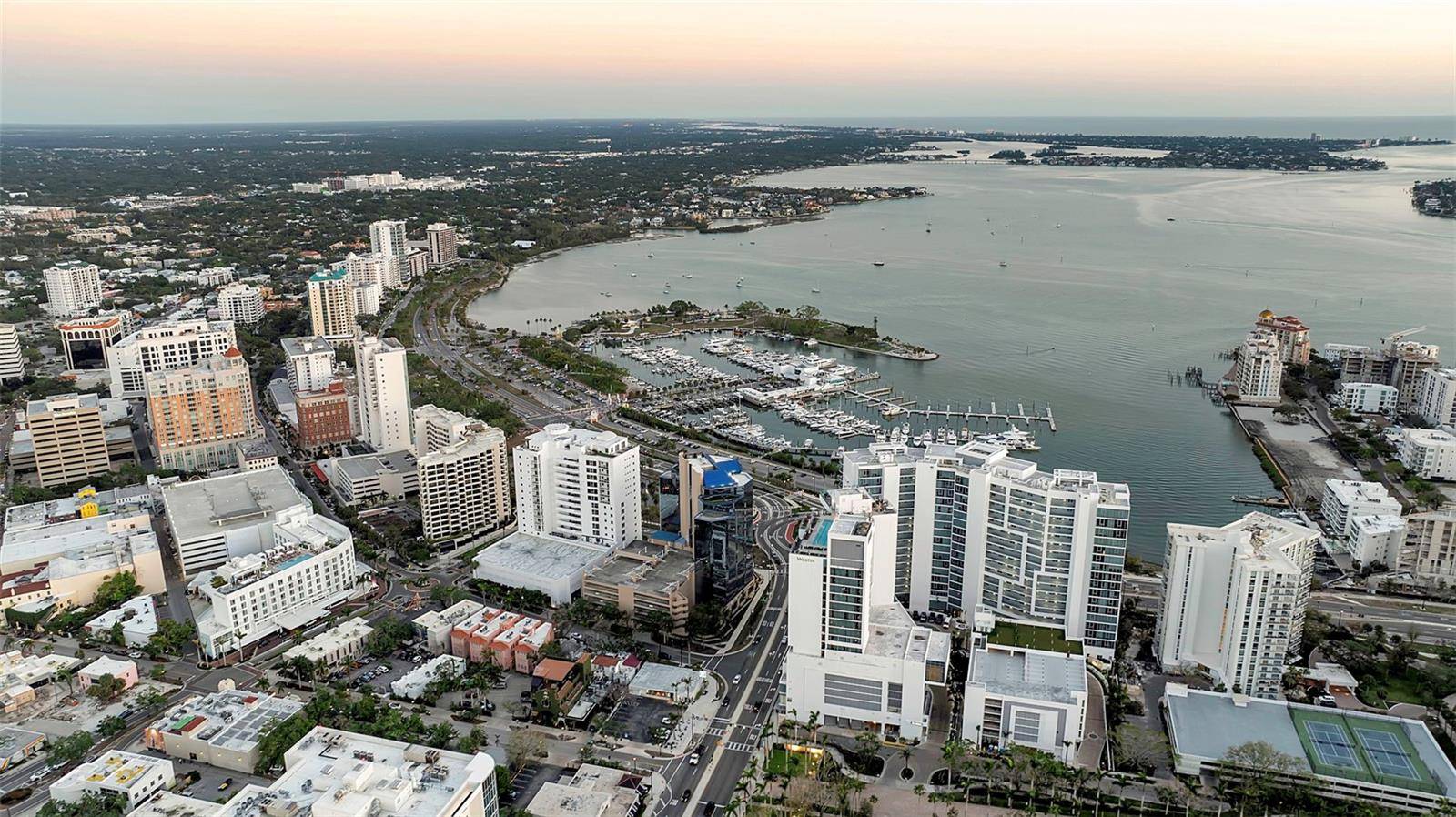 Sarasota, FL 34236,301 QUAY COMMONS #503