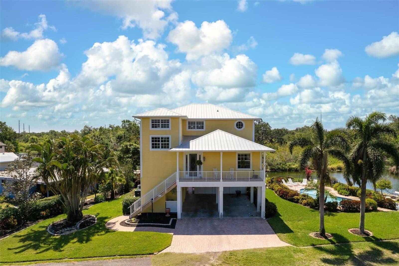 Bradenton, FL 34203,6802 68TH AVE E
