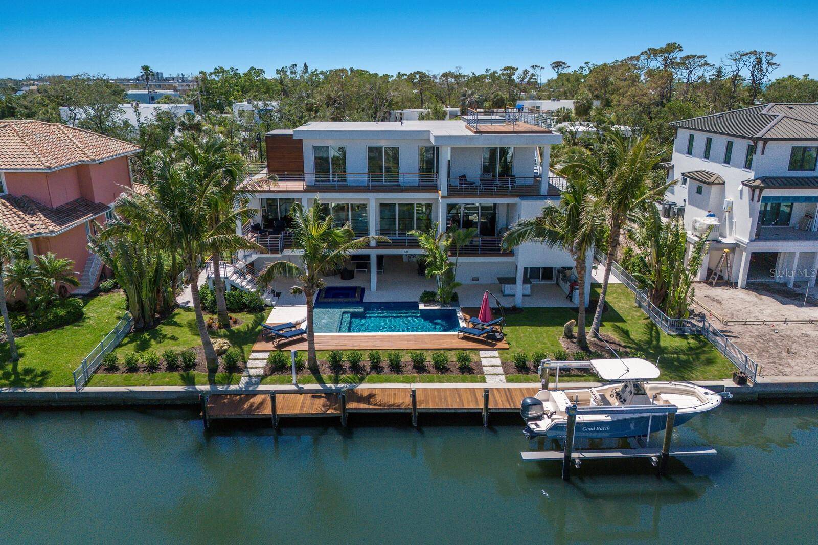 Longboat Key, FL 34228,581 KINGFISHER LN