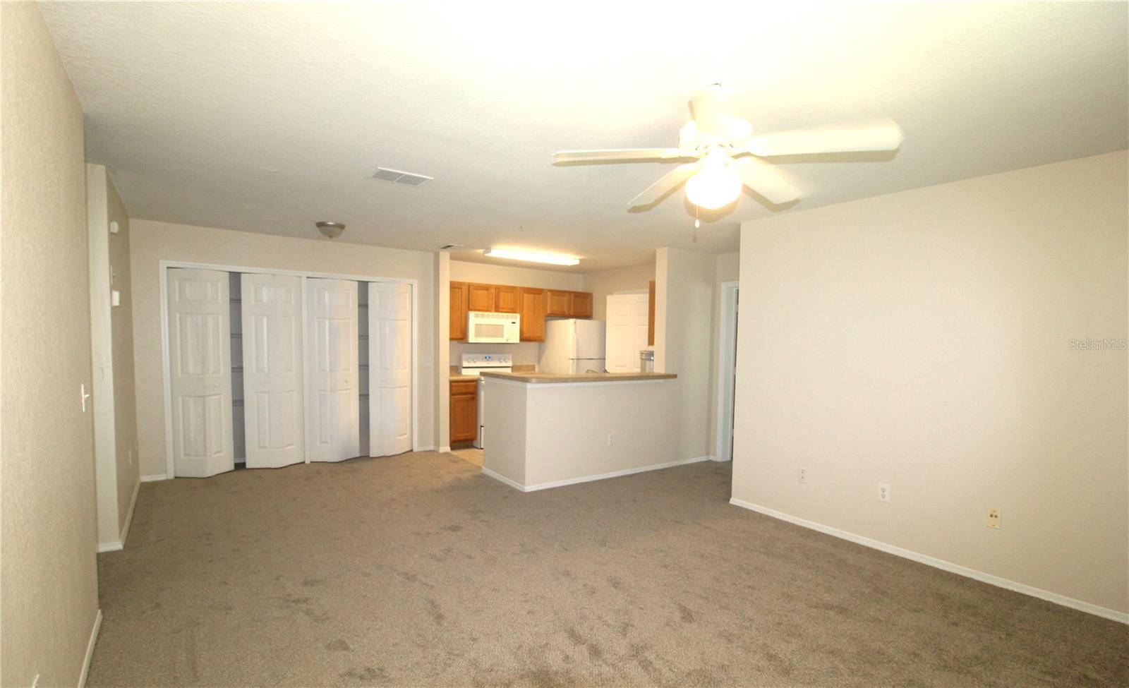 Bradenton, FL 34210,4850 51ST ST W #8104