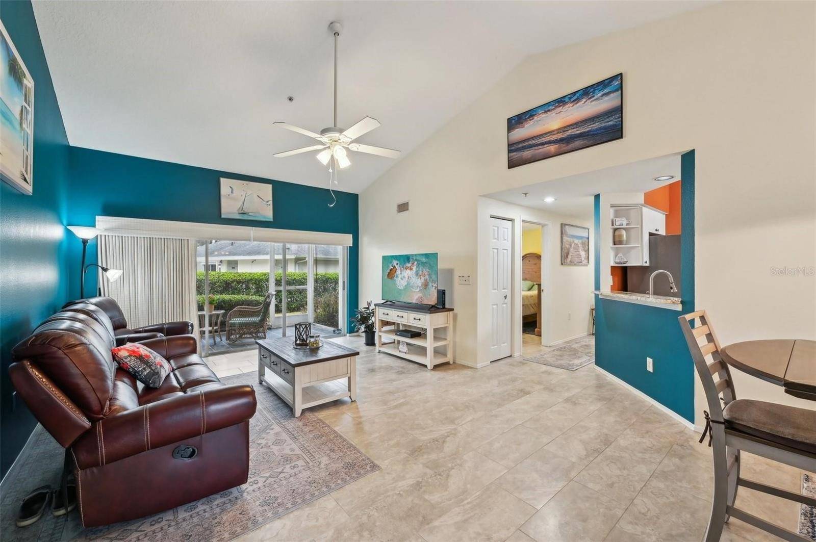 Bradenton, FL 34203,6330 GREEN OAK CIR
